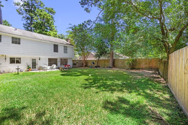 2142 Parkdale Drive, Houston, TX 77339