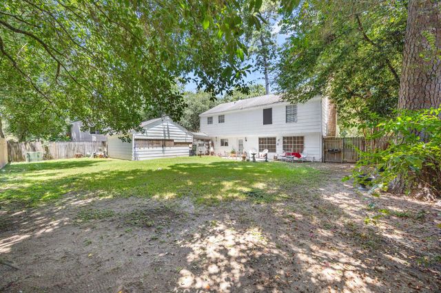 2142 Parkdale Drive, Houston, TX 77339