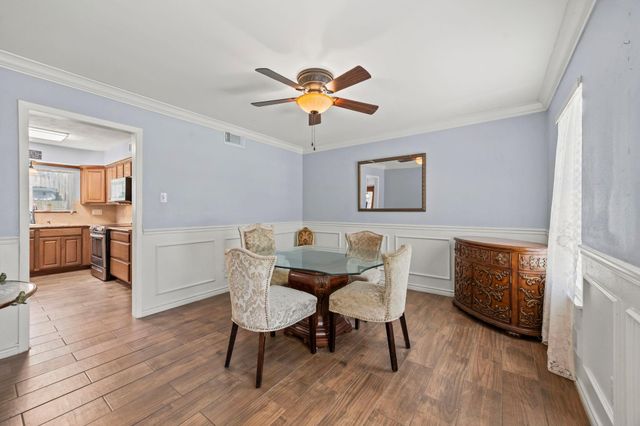 2142 Parkdale Drive, Houston, TX 77339