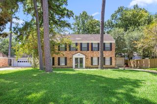 2142 Parkdale Drive, Houston, TX 77339