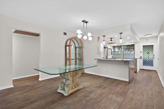 3203 Portofino Point M1, Coconut Creek, FL 33066