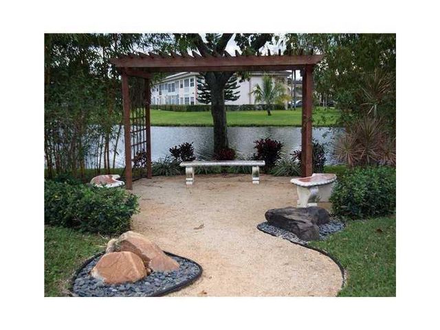 3203 Portofino Point M1, Coconut Creek, FL 33066