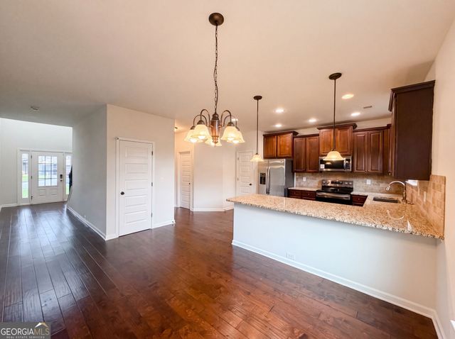 85 Pulaski Place, Jonesboro, GA 30238