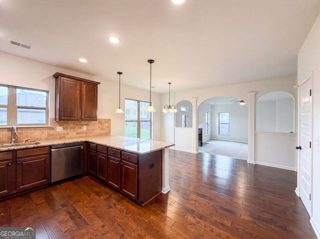 85 Pulaski Place, Jonesboro, GA 30238