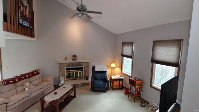 6212 Sawmill Woods Drive, Fort Wayne, IN 46835