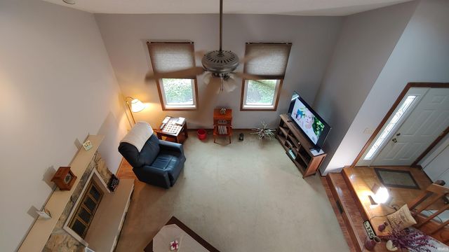 6212 Sawmill Woods Drive, Fort Wayne, IN 46835