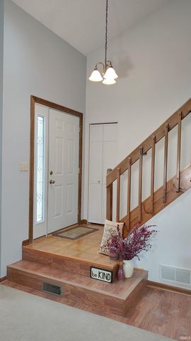 6212 Sawmill Woods Drive, Fort Wayne, IN 46835