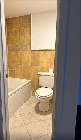 6201 N Falls Cir Drive 304, Lauderhill, FL 33319