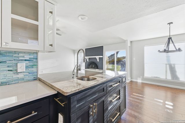 14311 Ambleside, San Antonio, TX 78231