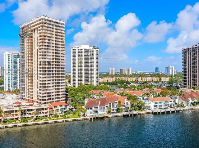 19390 Collins Ave 1519, Sunny Isles Beach, FL 33160