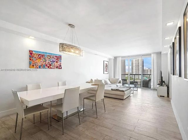 19390 Collins Ave 1519, Sunny Isles Beach, FL 33160