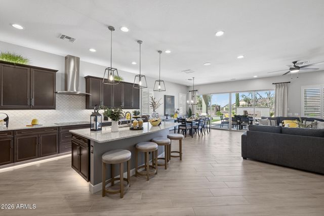 23040 E ARROWHEAD Trail, Queen Creek, AZ 85142