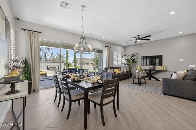 23040 E ARROWHEAD Trail, Queen Creek, AZ 85142