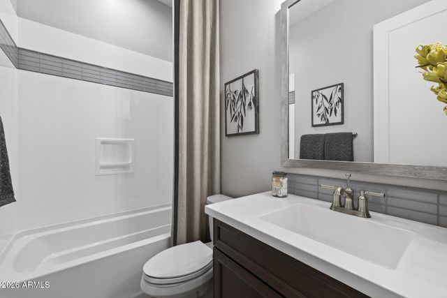 23040 E ARROWHEAD Trail, Queen Creek, AZ 85142