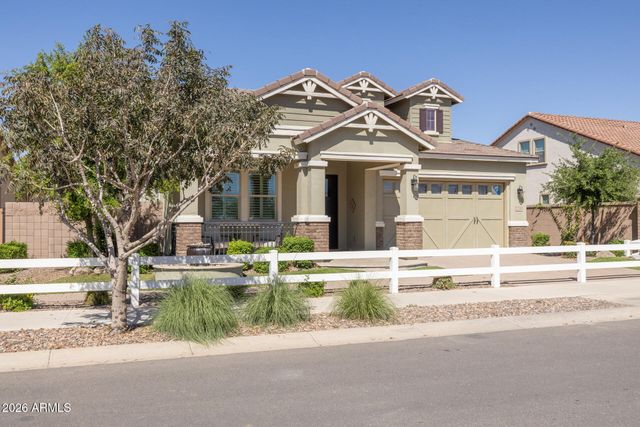 23040 E ARROWHEAD Trail, Queen Creek, AZ 85142