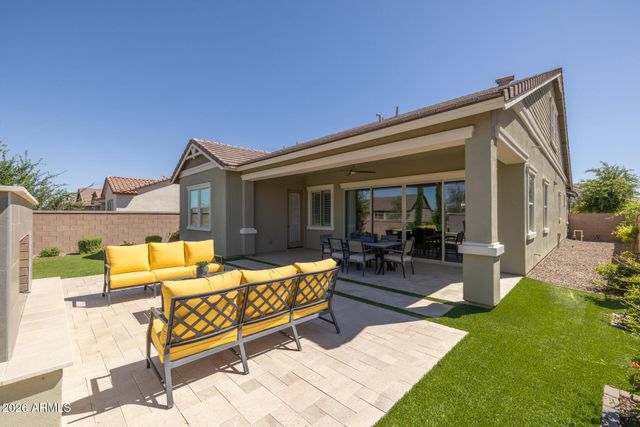 23040 E ARROWHEAD Trail, Queen Creek, AZ 85142