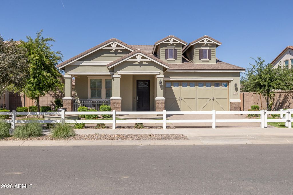 23040 E ARROWHEAD Trail, Queen Creek, AZ 85142 — photo 2