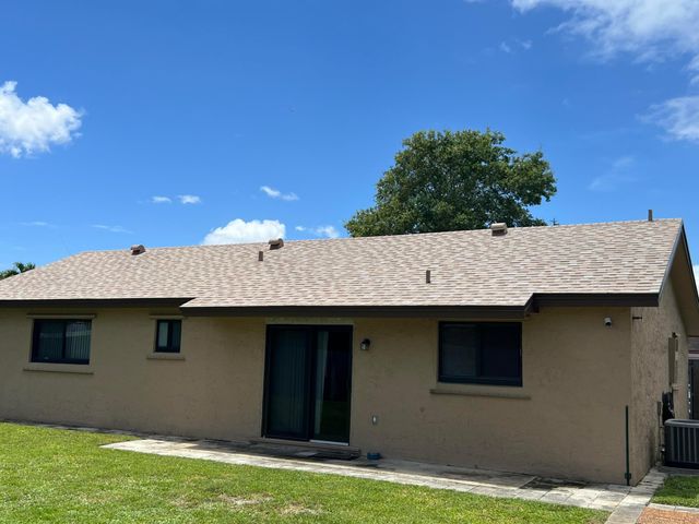 8511 NW 8th Street, Pembroke Pines, FL 33024