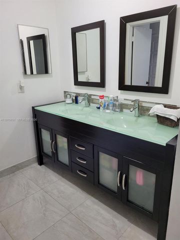 10932 SW 25th St, Miami, FL 33165