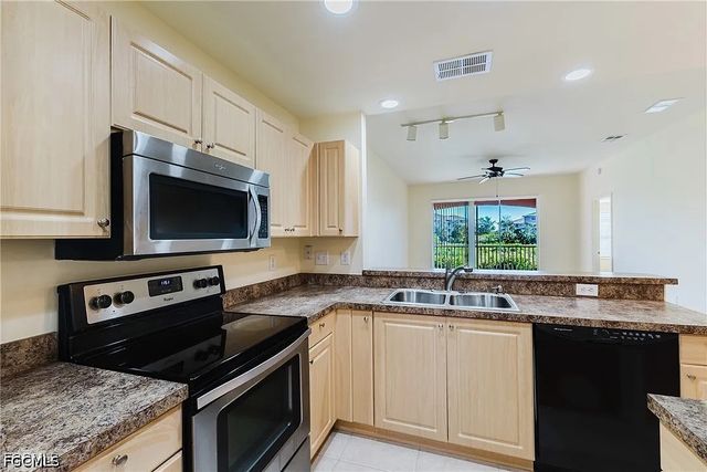 15989 Mandolin Bay DR 204, Fort Myers, FL 33908