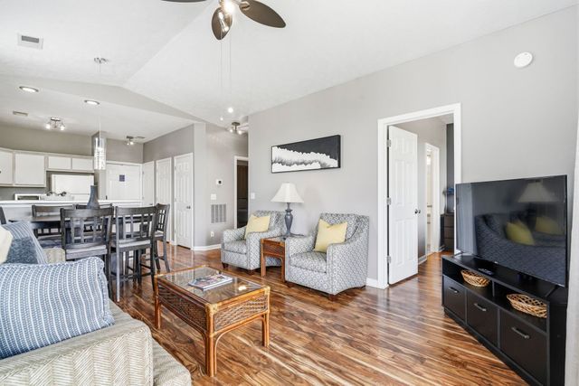 480 River Oaks Dr Apt 63N, Myrtle Beach, SC 29579