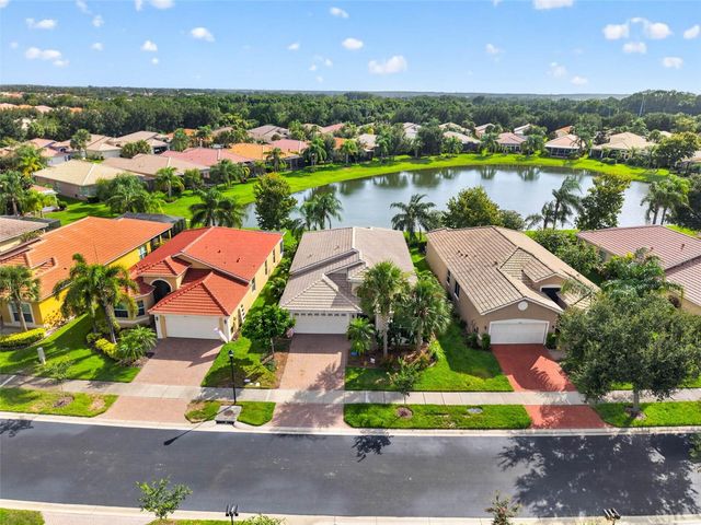 15929 GOLDEN LAKES DRIVE, Wimauma, FL 33598