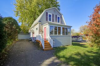1047 JAMESON STEET, Saint Paul, MN 55103