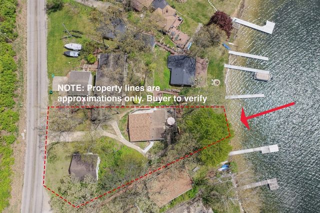 58484 E Clear Lake Road, Three Rivers, MI 49093
