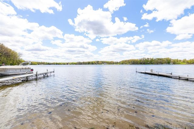 58484 E Clear Lake Road, Three Rivers, MI 49093