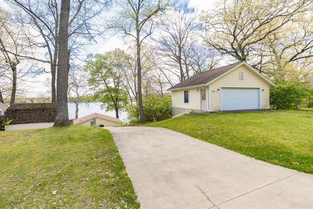 58484 E Clear Lake Road, Three Rivers, MI 49093