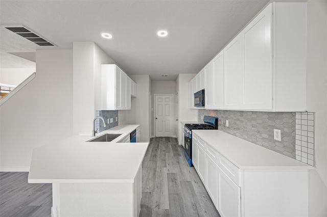 16107 Greenport Lane, Houston, TX 77084