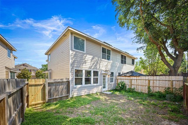 16107 Greenport Lane, Houston, TX 77084