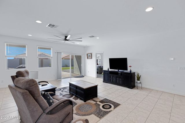 38145 W AMALFI Avenue, Maricopa, AZ 85138