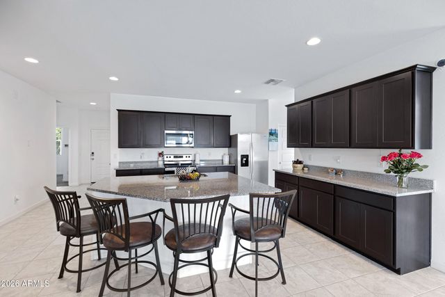 38145 W AMALFI Avenue, Maricopa, AZ 85138