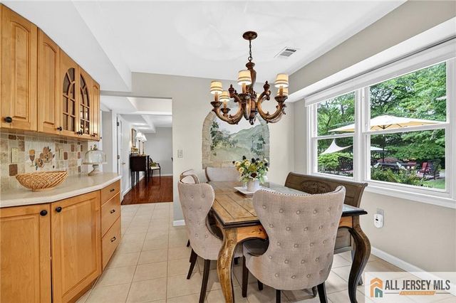 3 Driftwood Court, Monroe, NJ 08831