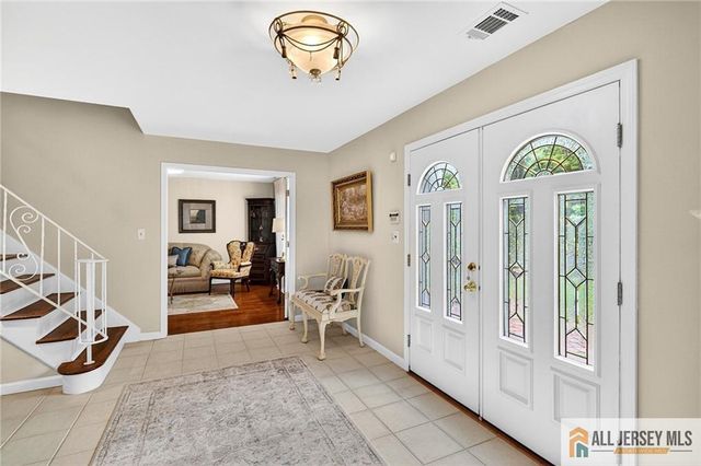 3 Driftwood Court, Monroe, NJ 08831