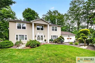 3 Driftwood Court, Monroe, NJ 08831