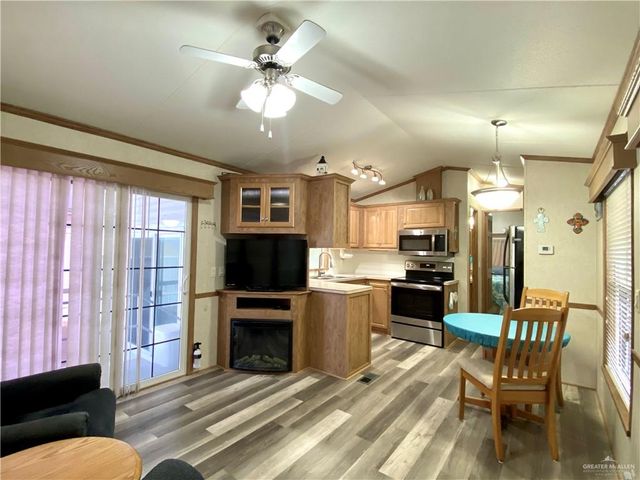 1523 E Daytona Drive, Mission, TX 78572