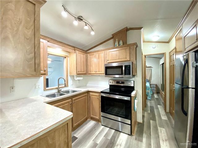 1523 E Daytona Drive, Mission, TX 78572