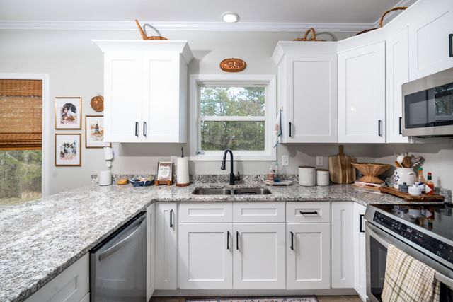 5232 Apison Road, Cohutta, GA 30710