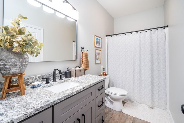 5232 Apison Road, Cohutta, GA 30710