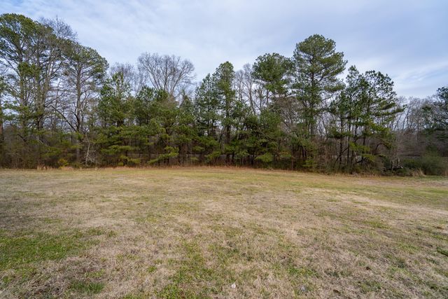 5232 Apison Road, Cohutta, GA 30710