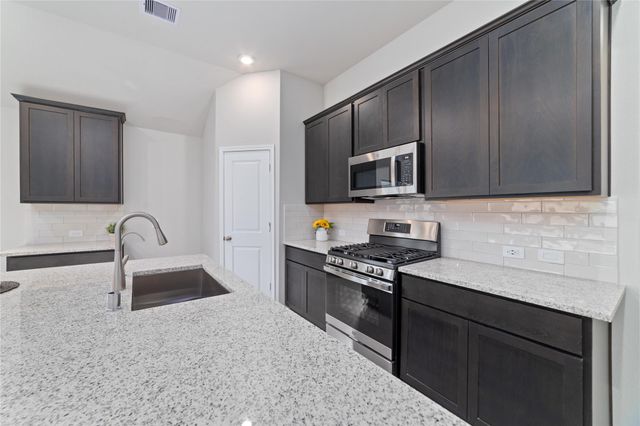 20515 Laila Manor, Richmond, TX 77407