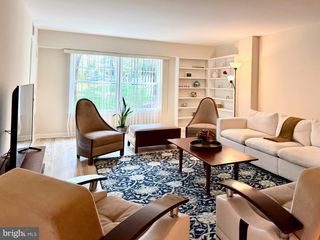 7680 TREMAYNE PL #109, Mclean, VA 22102