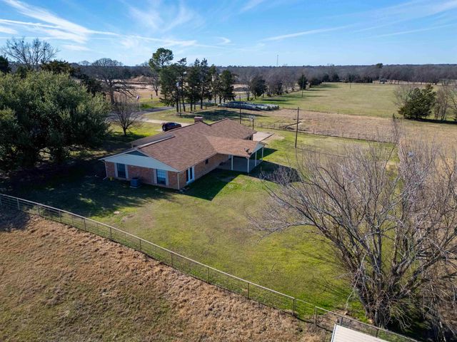 4586 FM 779, Mineola, TX 75773