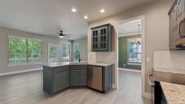 3036 Eaglecrest Circle, Springdale, AR 72762