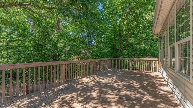 3036 Eaglecrest Circle, Springdale, AR 72762