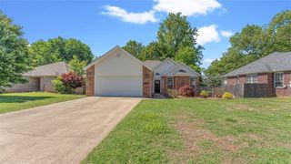3036 Eaglecrest Circle, Springdale, AR 72762