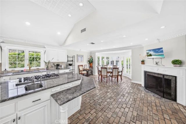 915 Edie Drive, Duarte, CA 91010