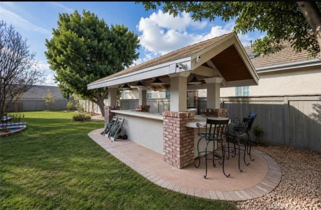 915 Edie Drive, Duarte, CA 91010
